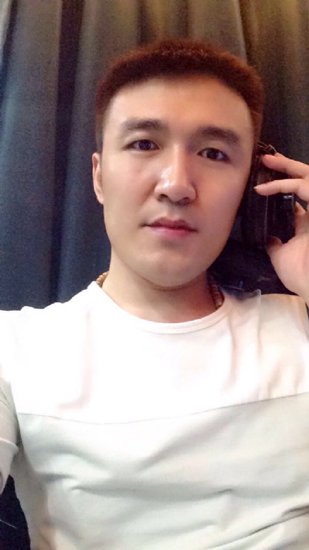 雷的第一张照片--父母相亲团