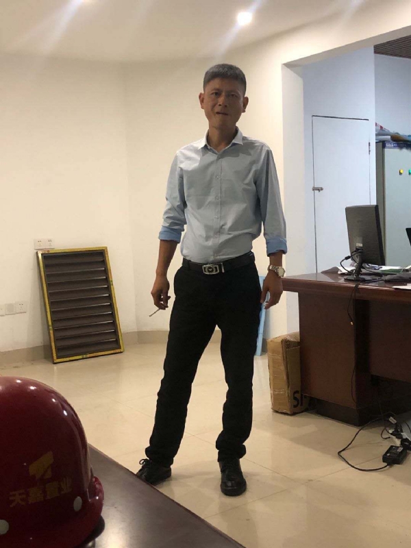 郁闷之中的第一张照片--父母相亲团
