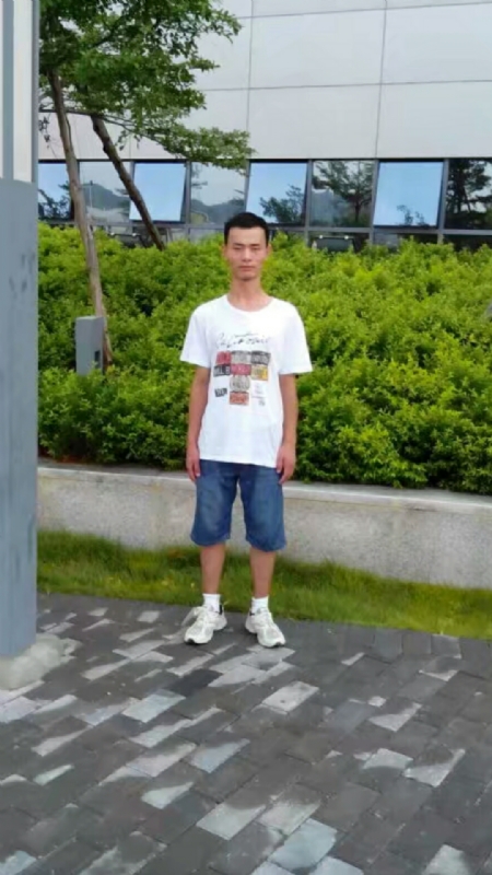 龙行天下的第一张照片--父母相亲团