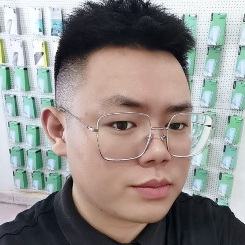 尼桑的第一张照片--父母相亲团