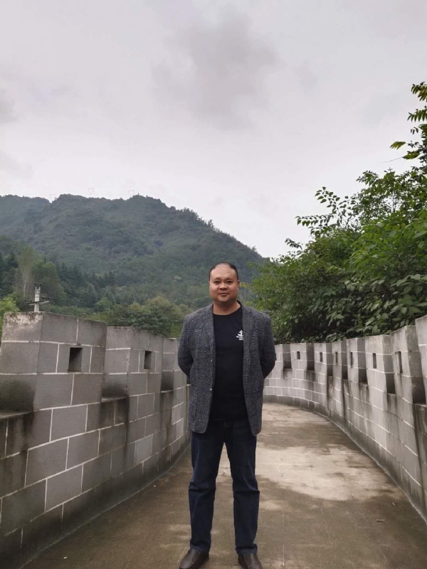 玉竹的第二张照片--父母相亲团