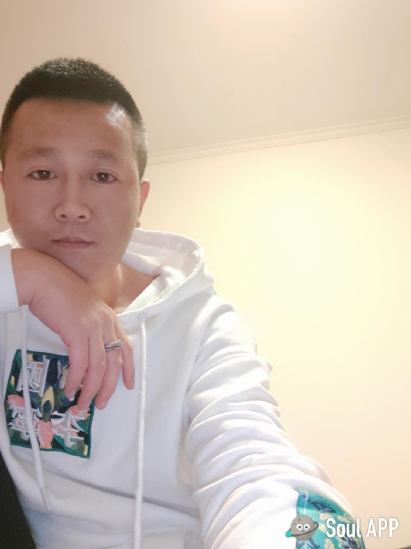 Away的第一张照片--父母相亲团