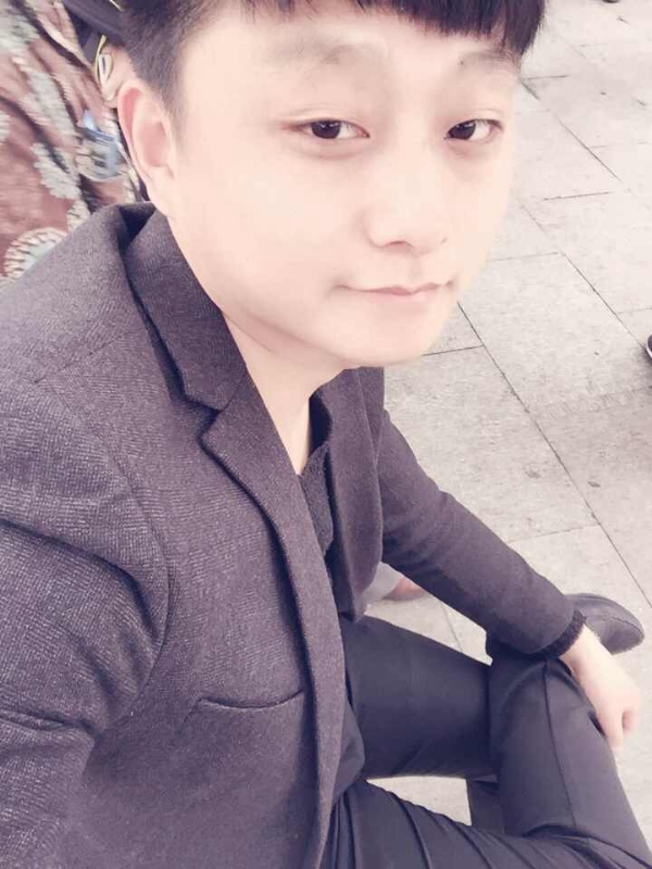 我姓徐缺难解你心绪的第一张照片--父母相亲团
