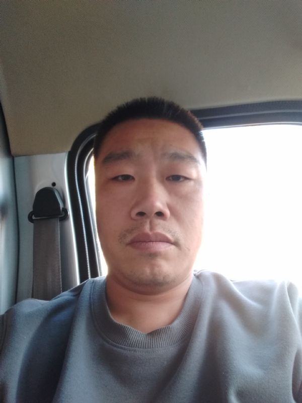 找到可爱的你的第一张照片--父母相亲团