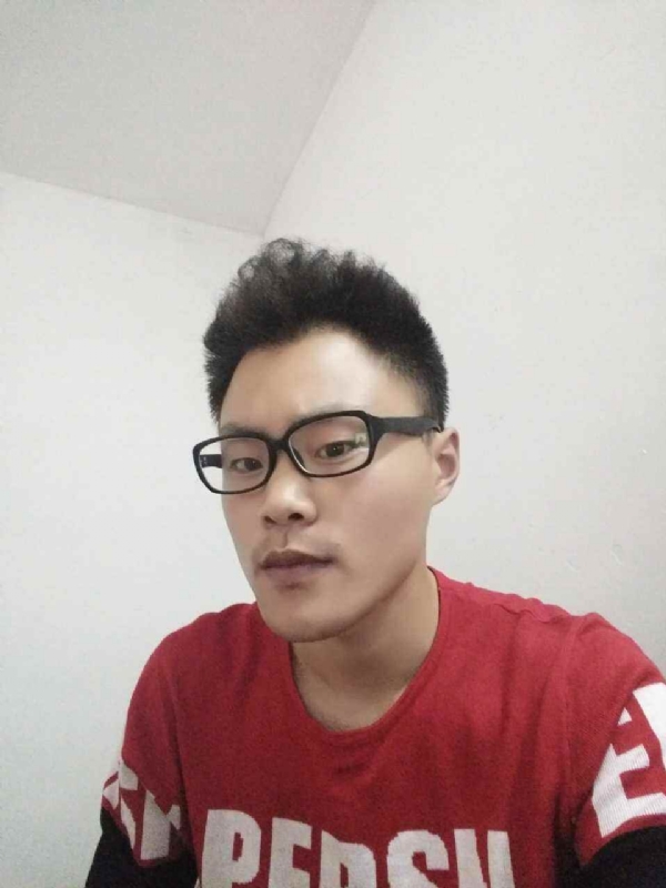 玉尚的第一张照片--父母相亲团