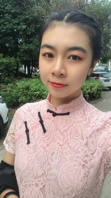 杨女士的第一张照片--父母相亲团