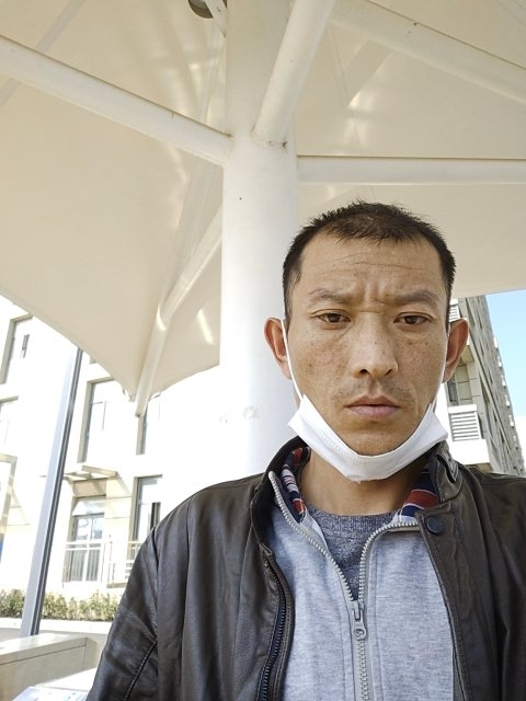 孤狼的第一张照片--父母相亲团
