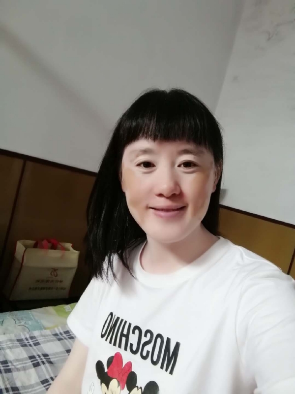 米儿的第三张照片--父母相亲团