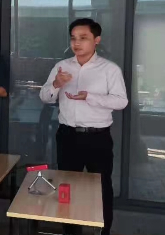 翼只等你的第一张照片--父母相亲团