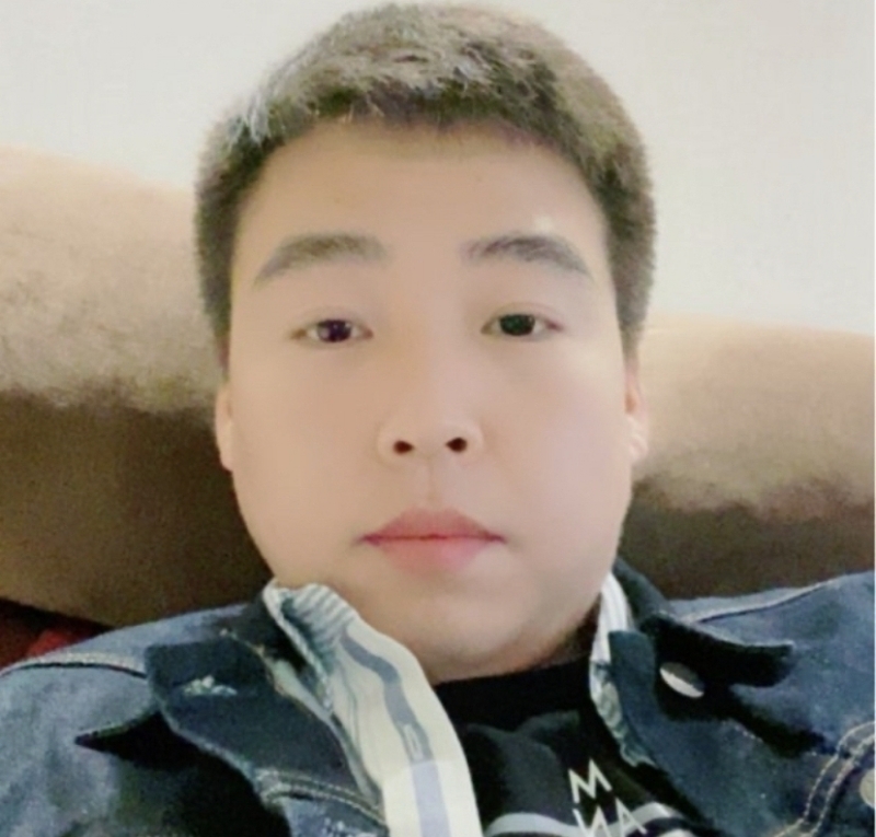 痞子涛的第二张照片--父母相亲团