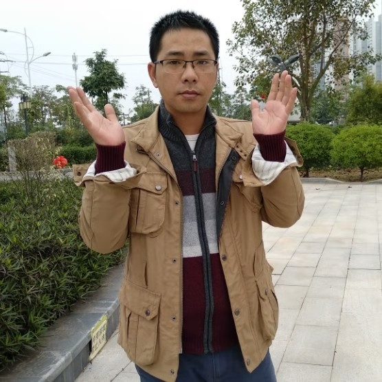 nnleimin的第一张照片--父母相亲团