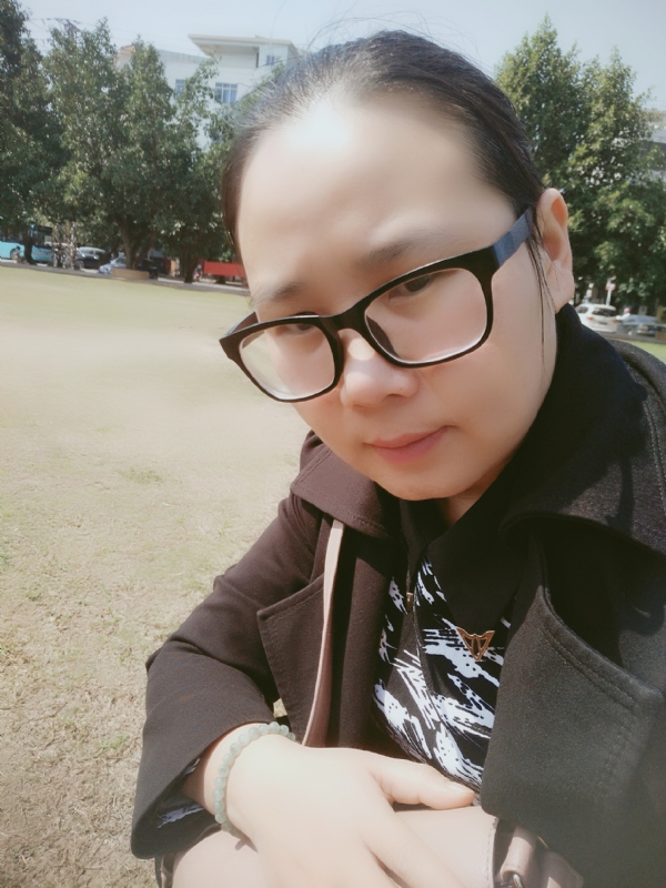 彩虹总在风雨后的第一张照片--父母相亲团