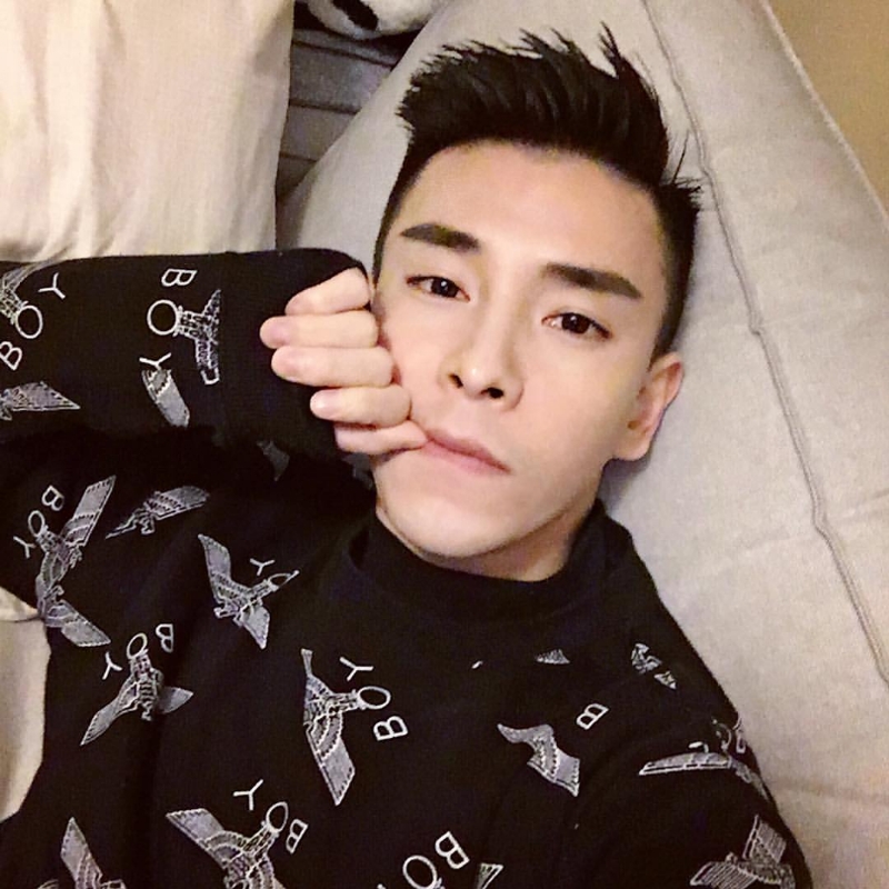 Leo的第四张照片--父母相亲团