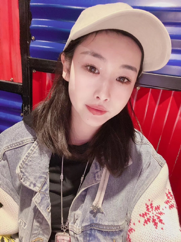 玲珑的第一张照片--父母相亲团