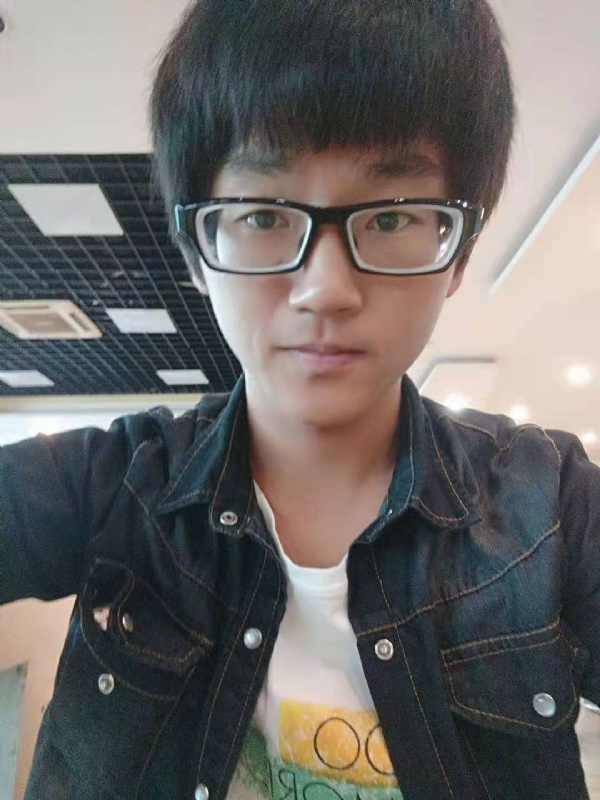LS书生的第一张照片--父母相亲团