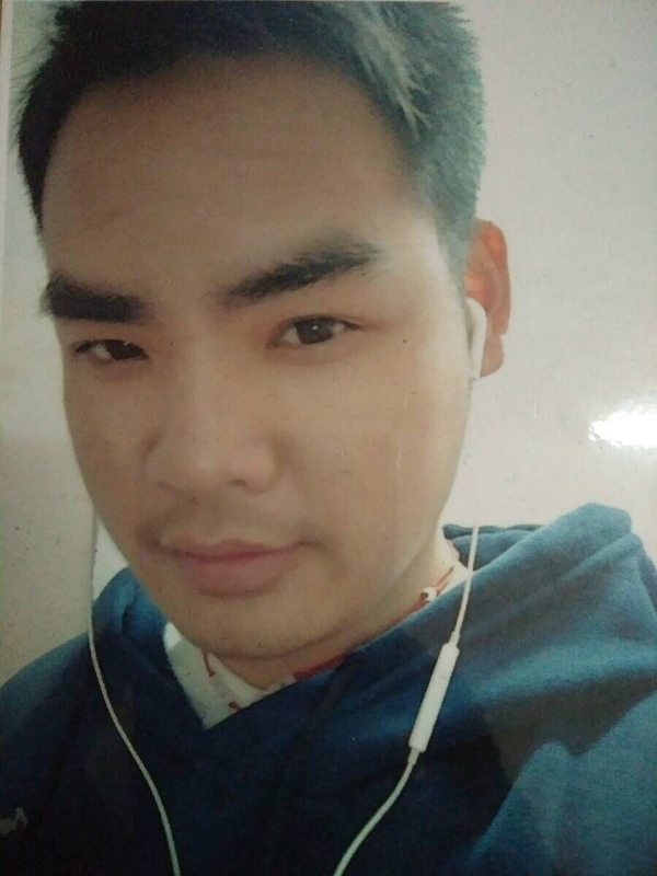 渴望爱的第一张照片--父母相亲团