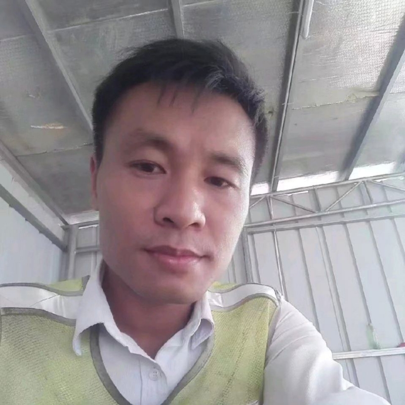 小马哥的第二张照片--父母相亲团