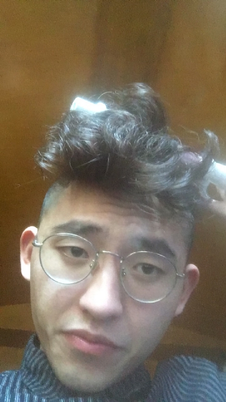 猪有皮的第一张照片--父母相亲团
