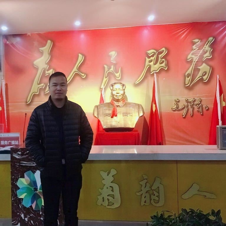 哥币老罗的第一张照片--父母相亲团