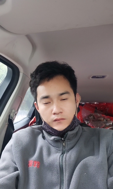 冷锋的第一张照片--父母相亲团