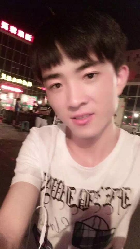 小先生的第一张照片--父母相亲团