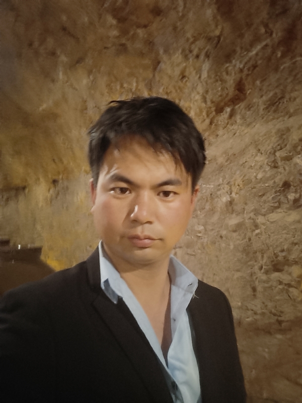 晚点的第二张照片--父母相亲团