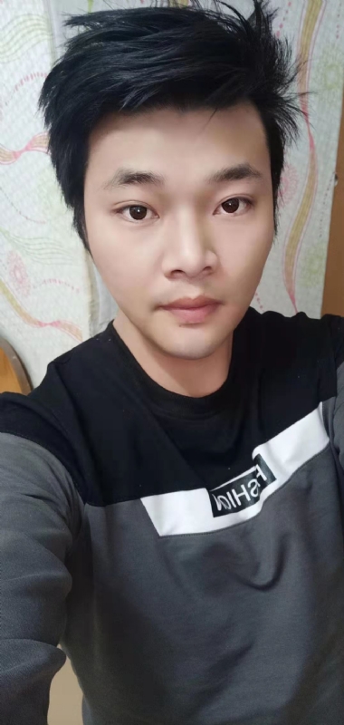 王冰的第一张照片--父母相亲团
