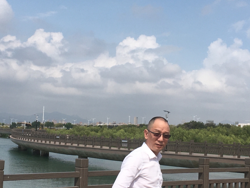 朗行天下的第一张照片--父母相亲团