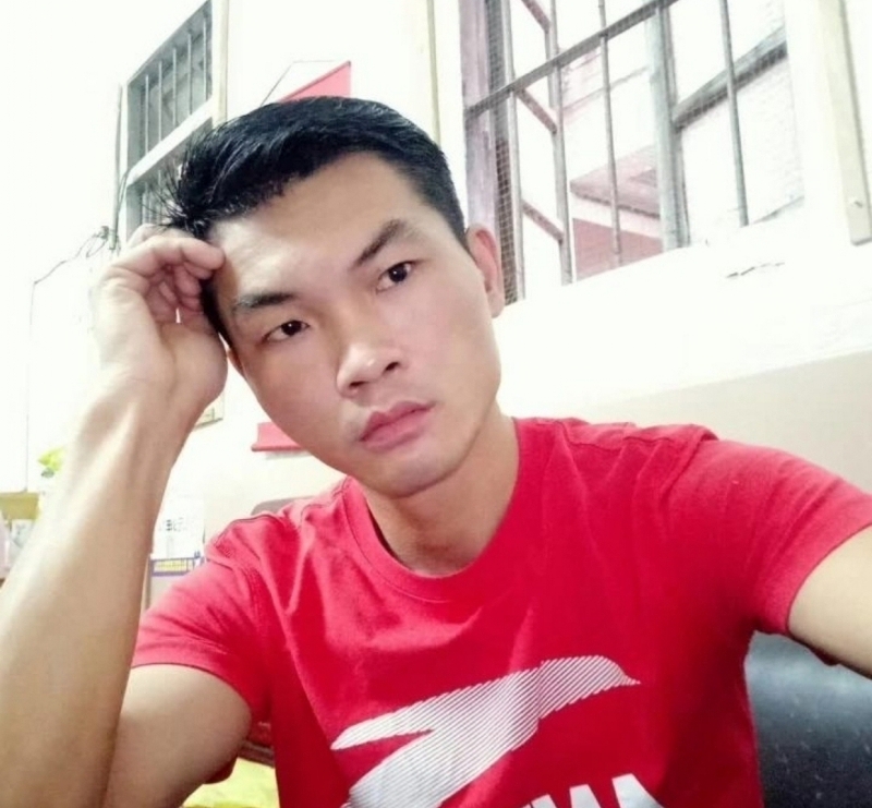 英俊的台灯的第一张照片--父母相亲团