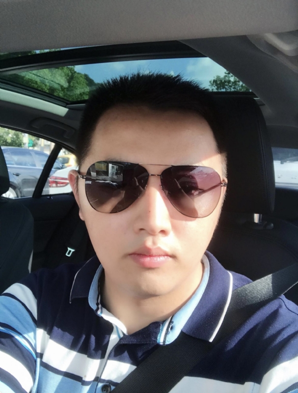 郑昊的第一张照片--父母相亲团