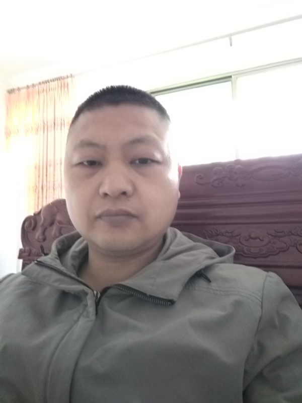 yexin的第一张照片--父母相亲团