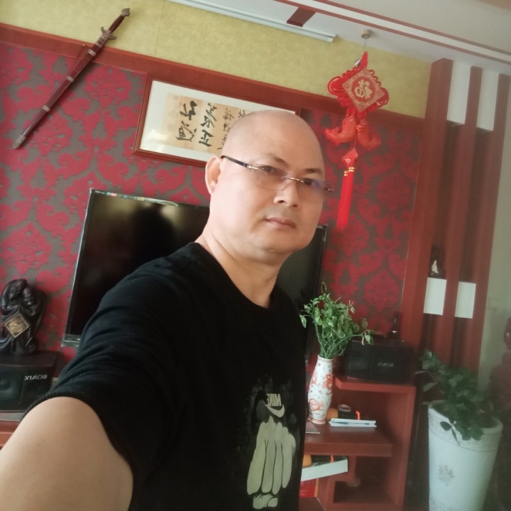 闽南世家的第一张照片--父母相亲团