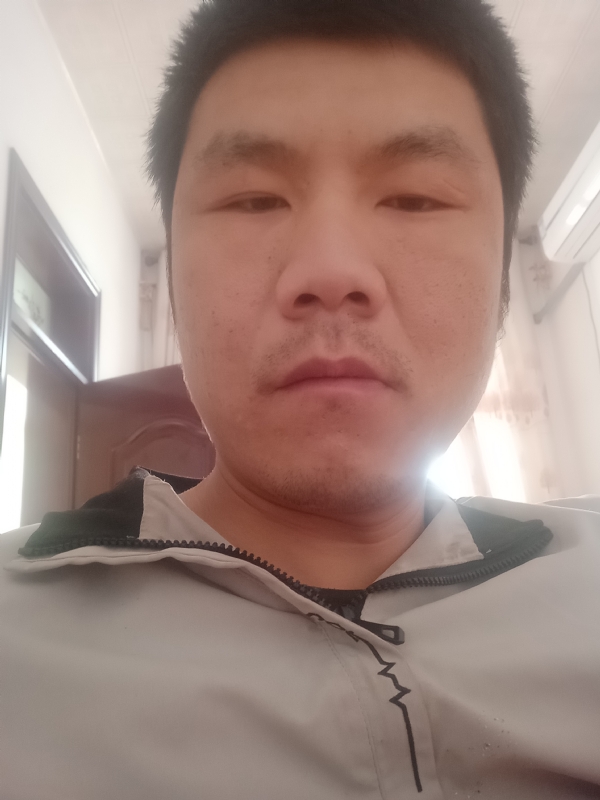 非诚勿扰的第一张照片--父母相亲团