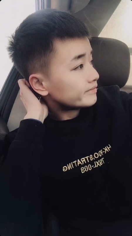 锁洋的第一张照片--父母相亲团