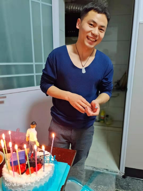 找结婚对象的第一张照片--父母相亲团