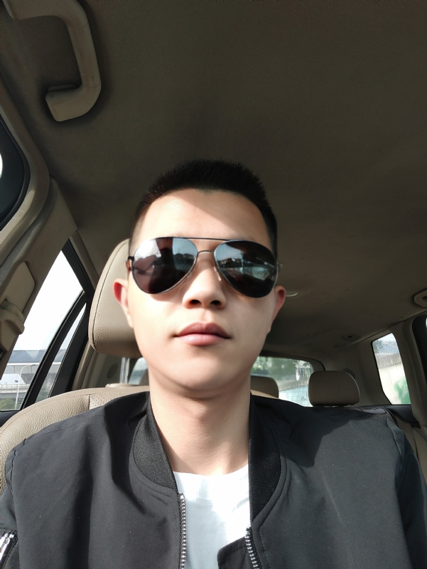 葛先生的第二张照片--父母相亲团