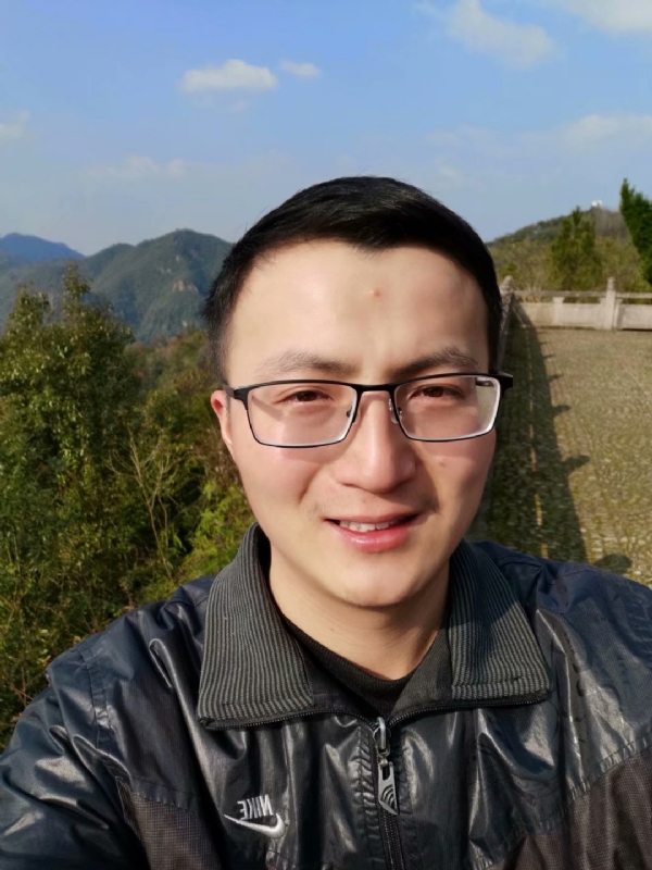 杨先生的第一张照片--父母相亲团