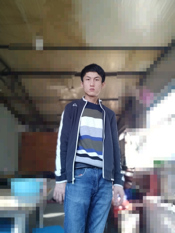 小聋虾的第一张照片--父母相亲团