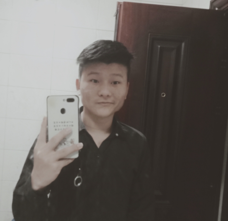 小小先生的第二张照片--父母相亲团