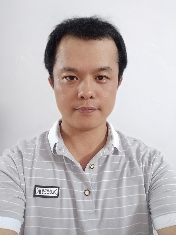 冰河的第二张照片--父母相亲团