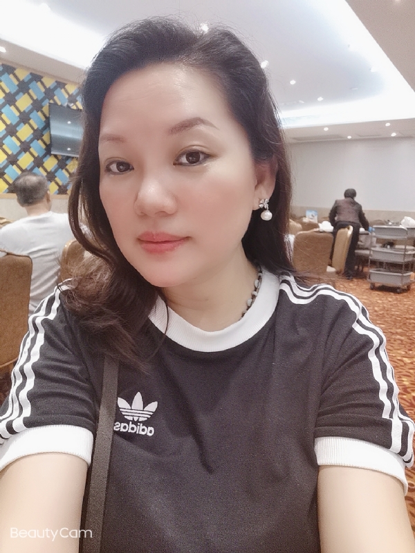 Amy的第一张照片--父母相亲团