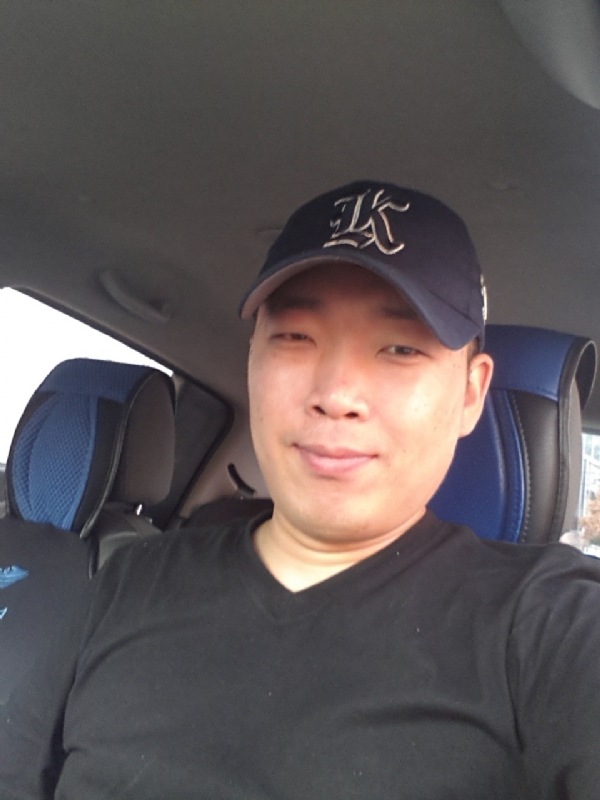 顺星的第二张照片--父母相亲团