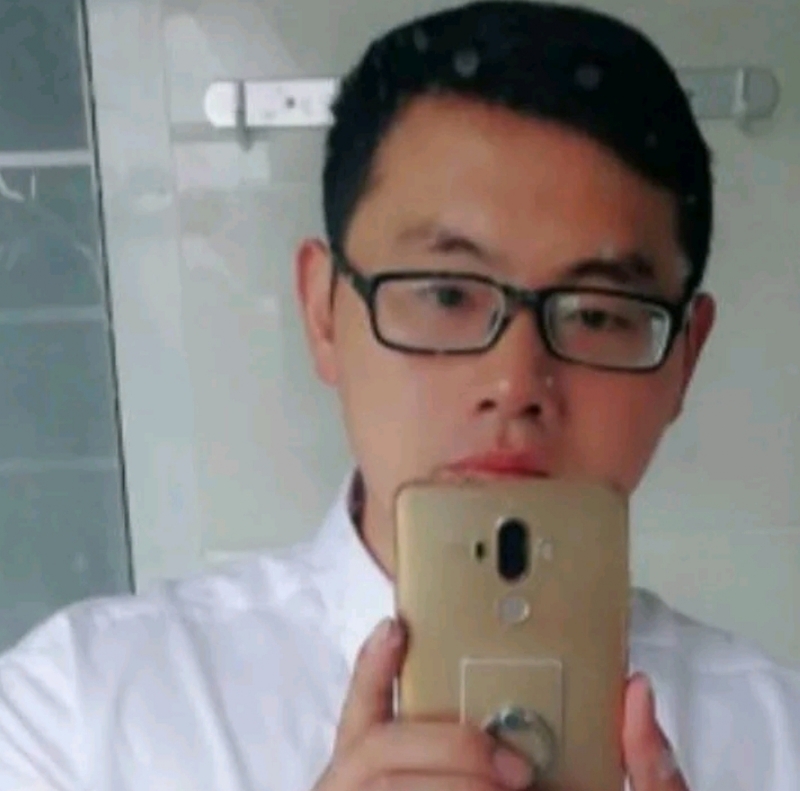 毛毛的第一张照片--父母相亲团
