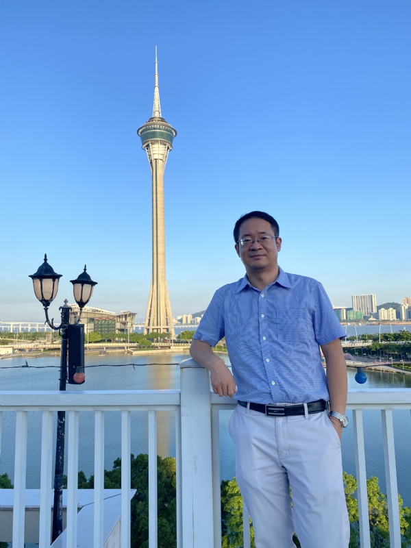 Yangyi的第二张照片--父母相亲团