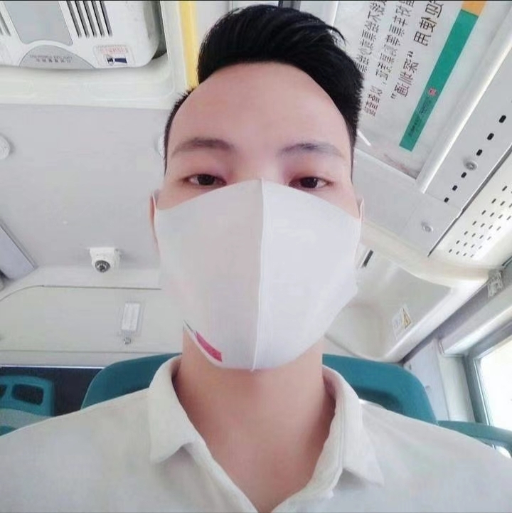 摆渡者的第一张照片--父母相亲团