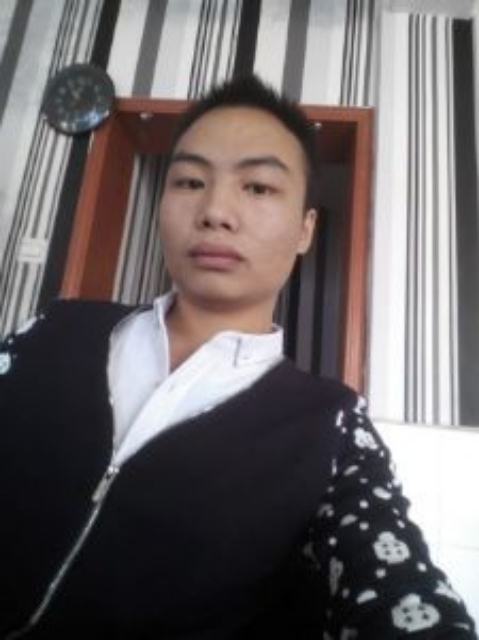阿龙的第二张照片--父母相亲团