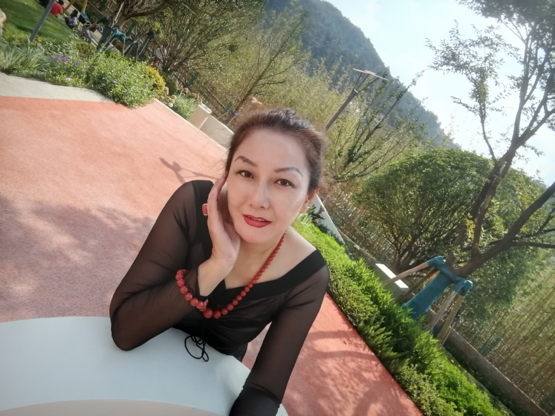珠砂痣的第二张照片--父母相亲团