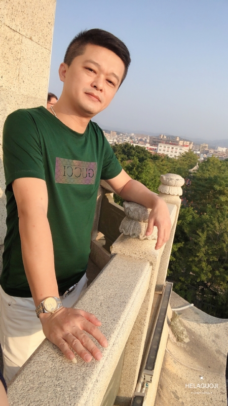 旭旭的第一张照片--父母相亲团