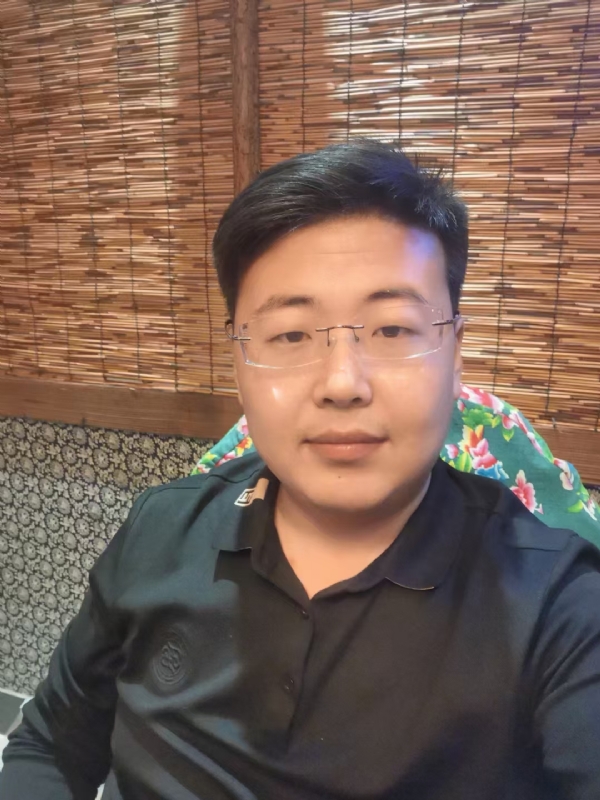 刘先生的第一张照片--父母相亲团
