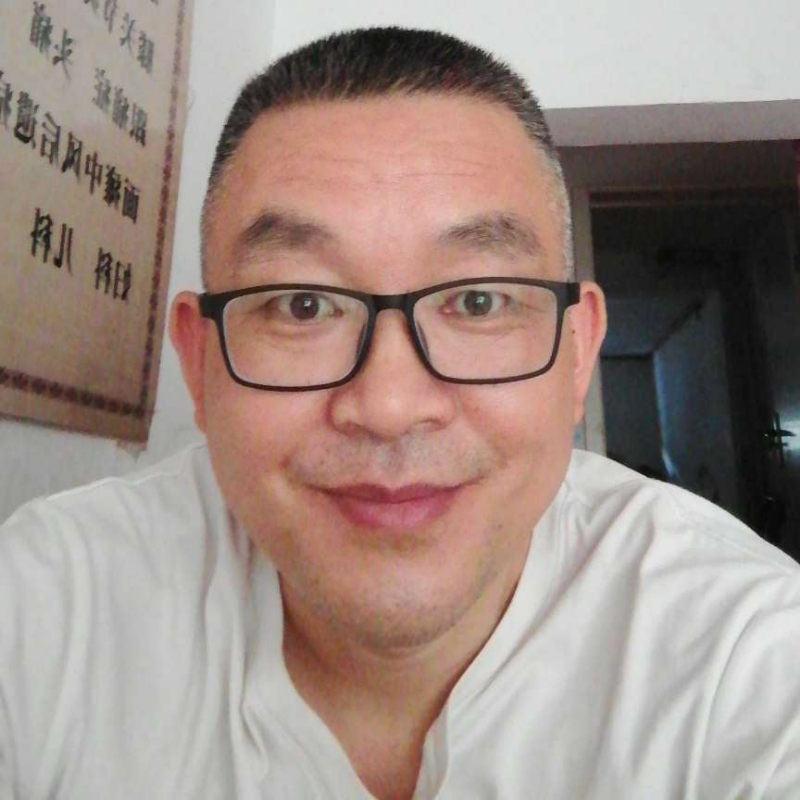 你好美女在吗的第一张照片--父母相亲团